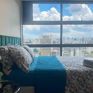 Vista Incrível No 33 Andar No Prédio Alto De Sp , São Paulo Brasil